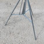 Accessoires zingués pour étais